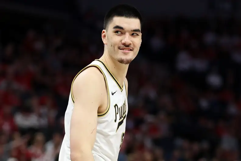 Purdue Boilermakers star Zach Edey smiling.