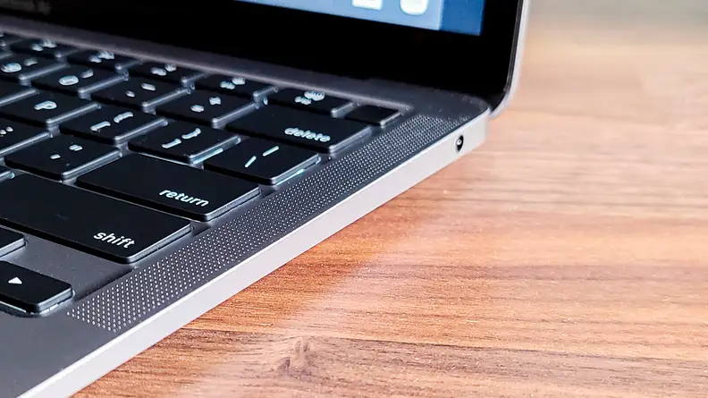 A shot of the right side of the MacBook Air (2020)