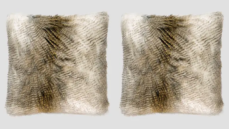 Fur pillow