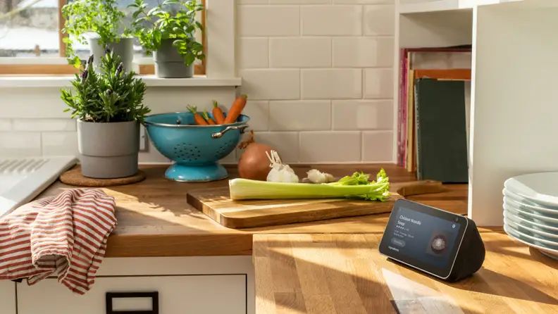 Amazon Echo Show 5