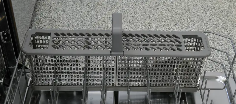 Maytag MDB8969SDM metal cutlery basket