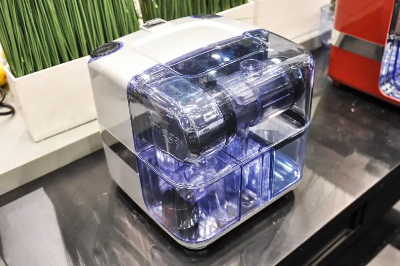 Omega Juice Cube