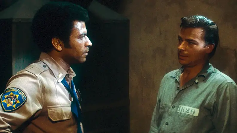 Austin Stoker and Darwin Joston join forces in John Carpenter’s second feature.