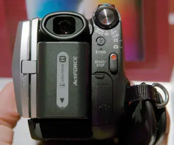 Sony HDR-UX7 First Impressions Camcorder Review - Reviewed