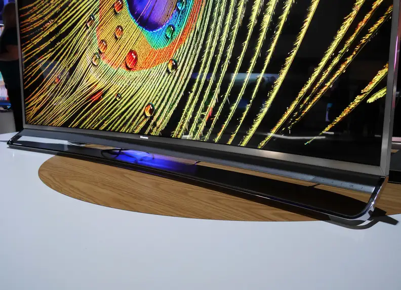 The Hisense H10's stand