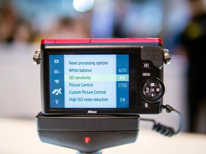 The menu screen is like previous Nikon 1 menus.