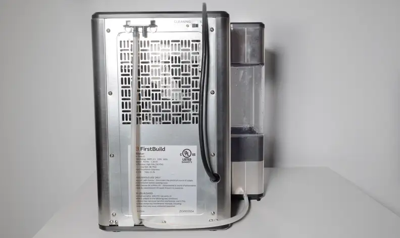 When the Opal Nugget Ice Maker is connected this is what the setup looks like.