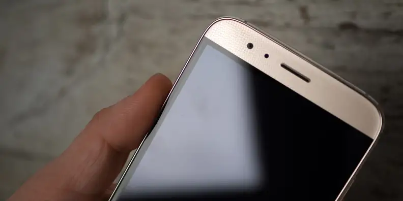 The Huawei GX8 display