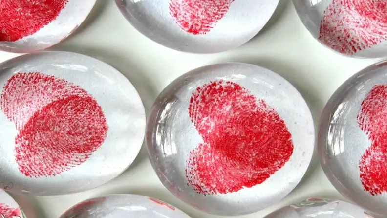Heart thumbprint magnets