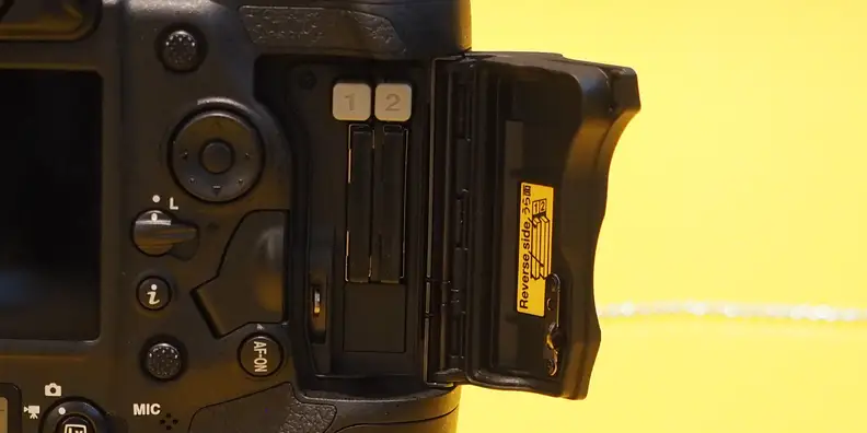 The Nikon D5 comes in two variants: one with dual CompactFlash card slots and one with dual XQD slots.