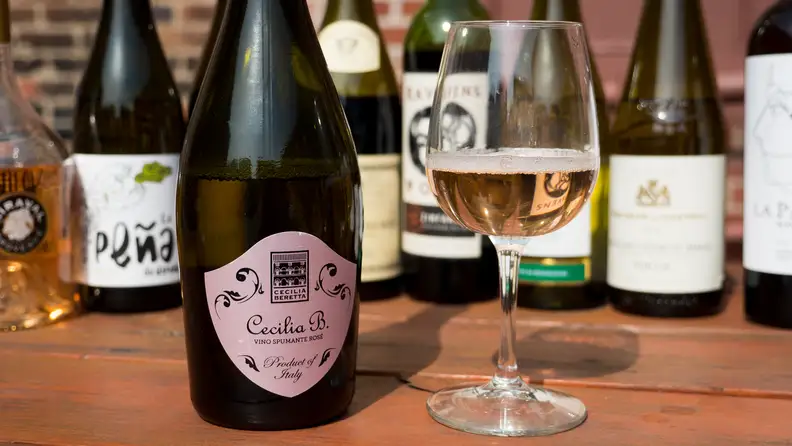Celia Spumante Sparkling Rosé