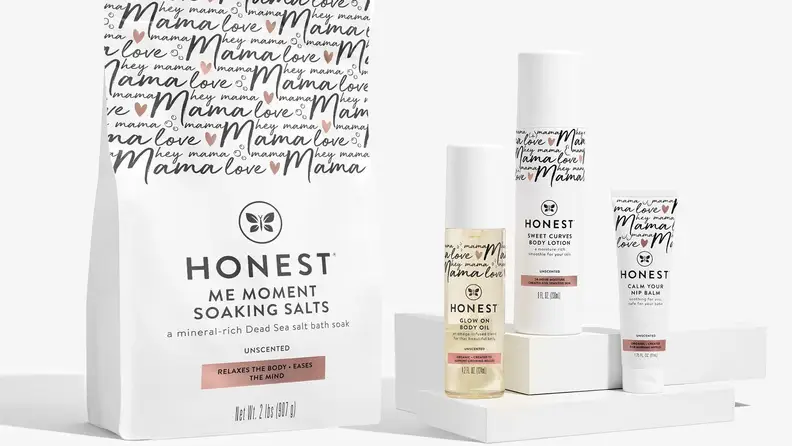 New and expecting moms deserve pampering, and this kit has you covered.