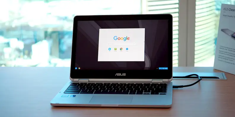 The Asus Chromebook is the best Chromebook I saw at CES 2017.