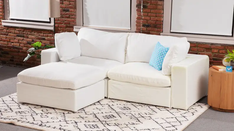 A view of the 7th Avenue couch from the right side.