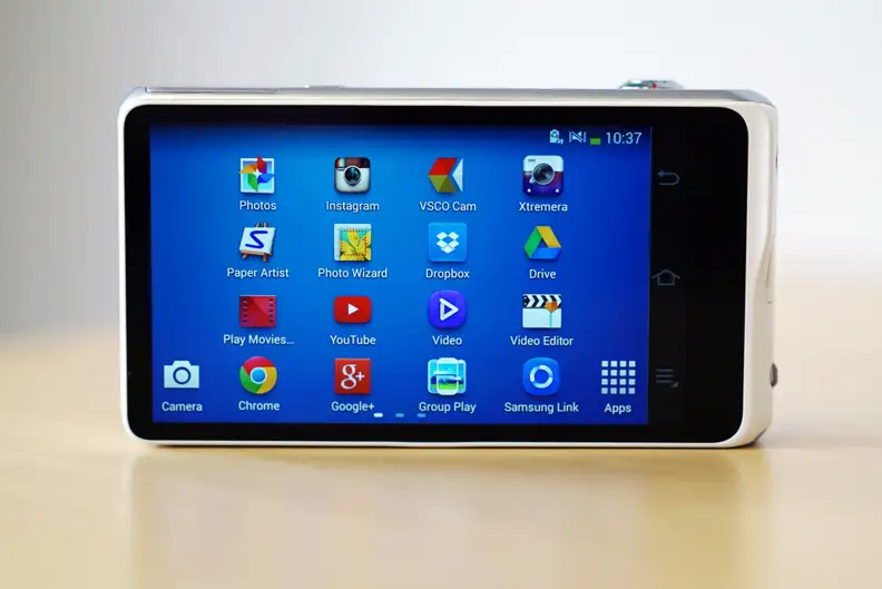 Running the Android OS opens up many apps for use on the Galaxy 2.