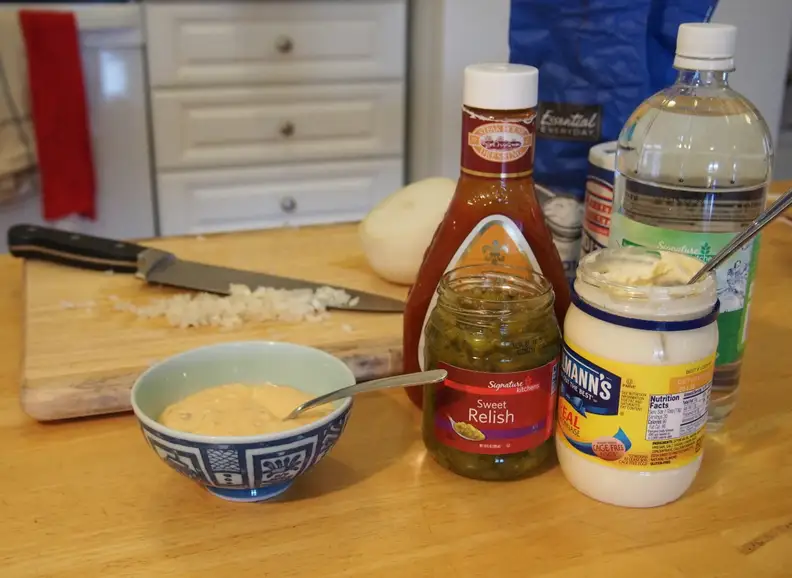 Finished sauce and ingredients