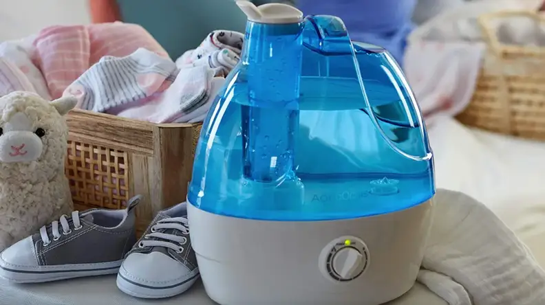 Children's blue humidifier.