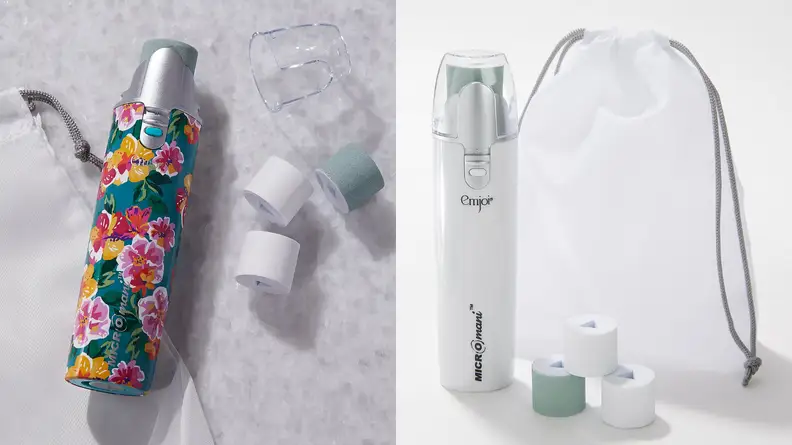 Nail polishing set