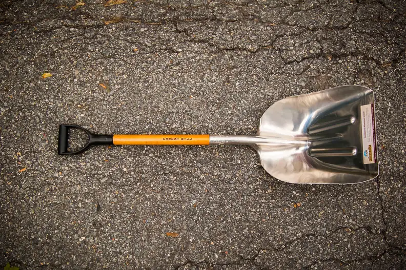 Forest Hill Homeowner Aluminum Scoop Shovel