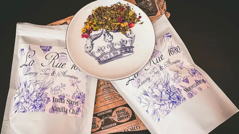Four bags of loose leaf teas from La Rue 1680.