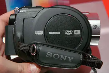 Sony HDR-UX7 First Impressions Camcorder Review - Reviewed