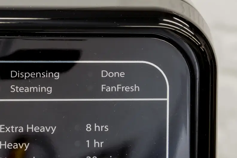 FanFresh circulates air and tumbles your laundry up to 12 hours after a cycle has completed.