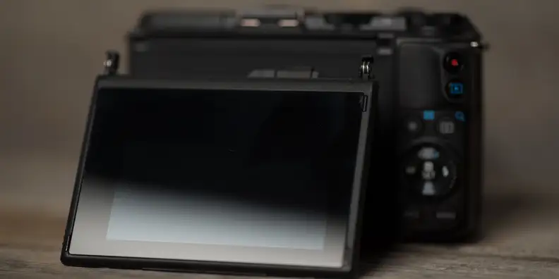 A photograph of the Canon EOS M3.