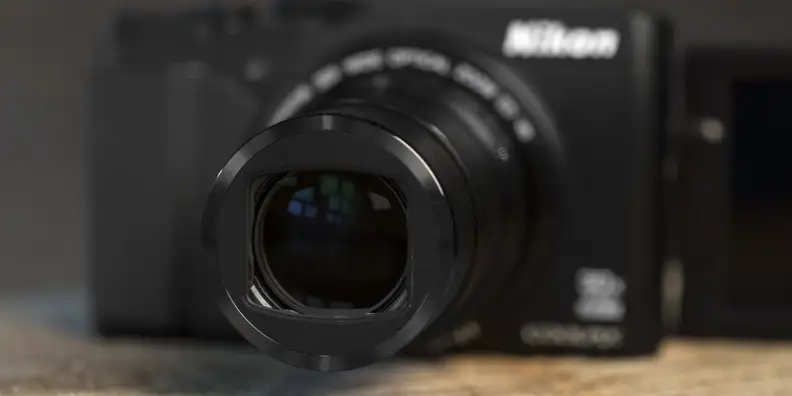 A photo of the Nikon Coolpix S9900.