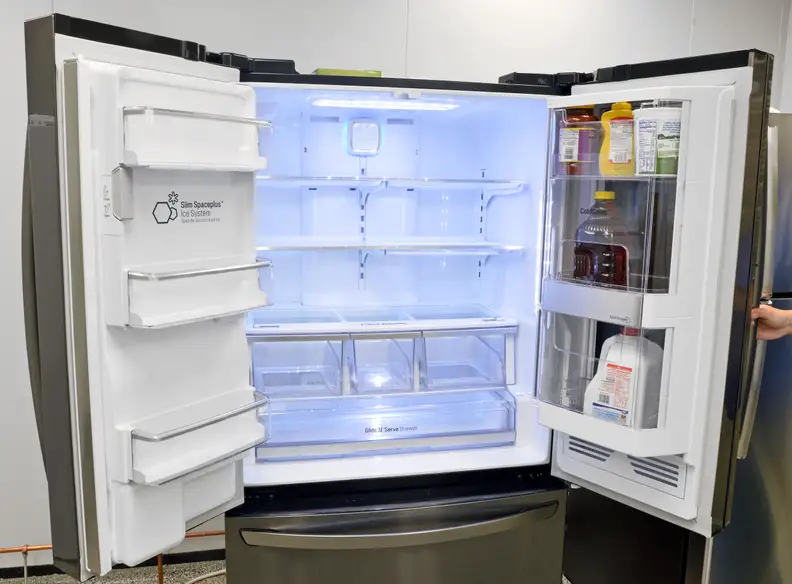 Given how spacious the fridge is on the inside, the window feels frustratingly small.