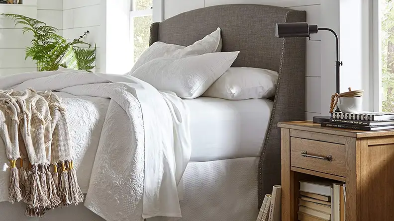 You can find surprisingly nice bedding on Amazon—if you know where to look.