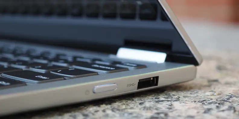 Lenovo Yoga 720 USB-A