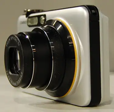 Casio Exilim EX-FC100 Digital Camera First Impression Review