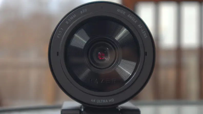 An up-close view of inside the Razer Kiyo Pro Ultra lens.