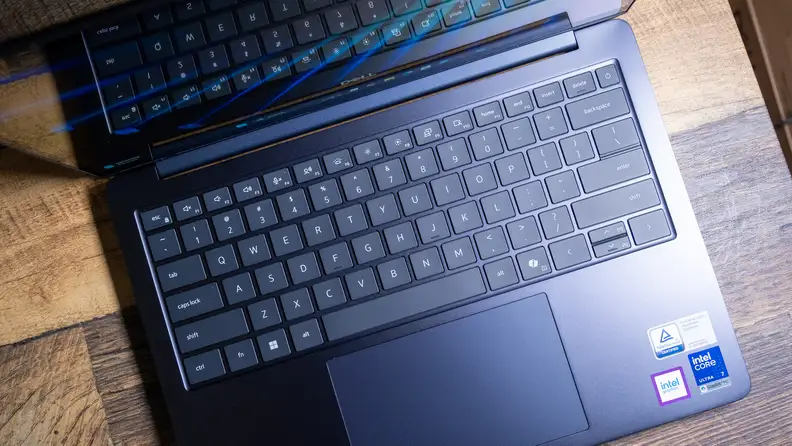 Close-up of keyboard of the Dell 14S (DS14260) laptop.