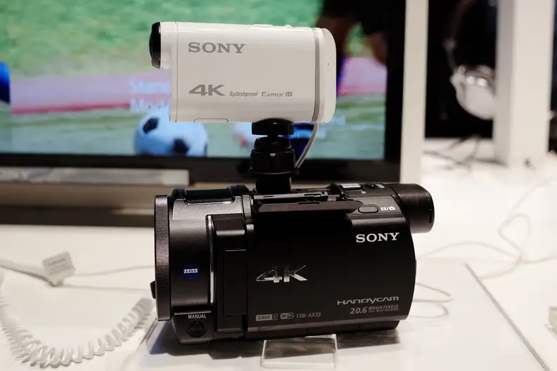 Sony 4K Handycam FDR-AX33 First Impressions Review - Reviewed