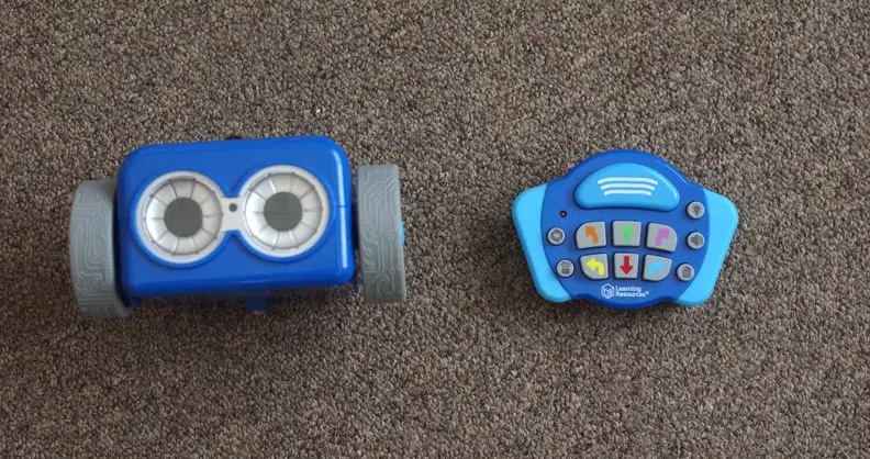 Kids direct the Botley robot by entering sequences of directions (and/or special buttons, like "loop" or "obstacle detector") into the controller.