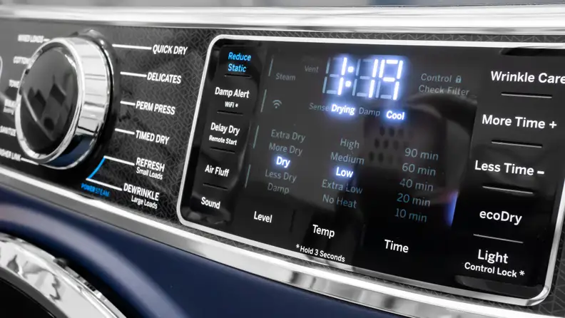 An angled shot of the GE GFD85ESPNRS's touchpad controls.