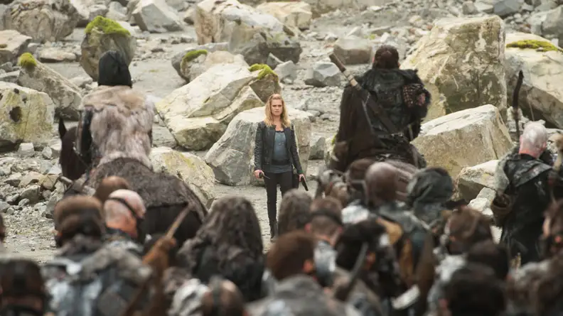 Eliza Taylor in The 100
