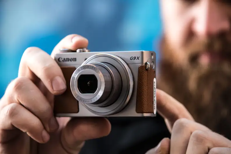 Canon PowerShot GX 9