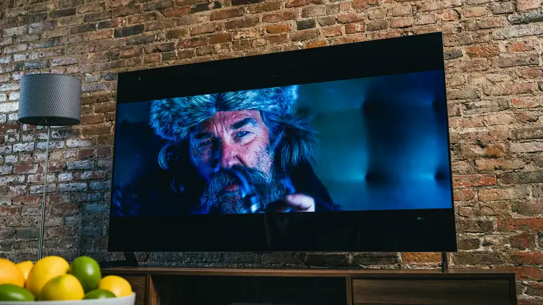 The LG G1 displaying 4K, HDR content