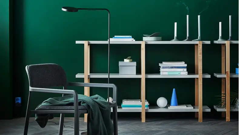 Generous storage piece