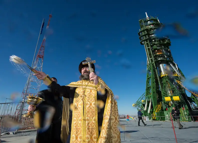 Expedition 42 Soyuz Blessing