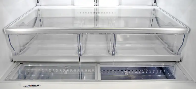 The fact that you can't adjust the Kenmore 72383's crispers makes their poor performance all the more frustrating.