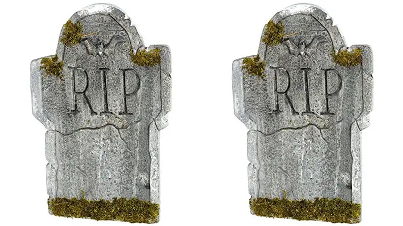 Amscan Mossy Bat RIP Gravestone