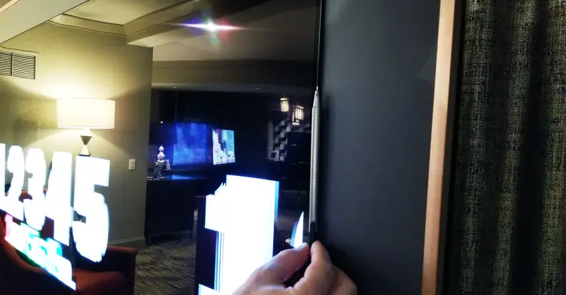LG W8 flagship OLED 2018
