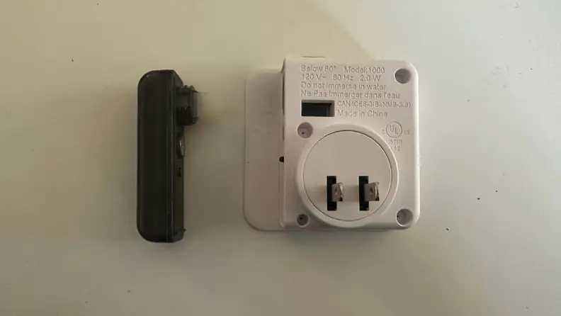 The Below 60 diffuser with the scent pod detached.