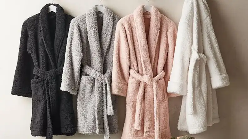 This pretty robe is extra cuddly—just the way we like it.