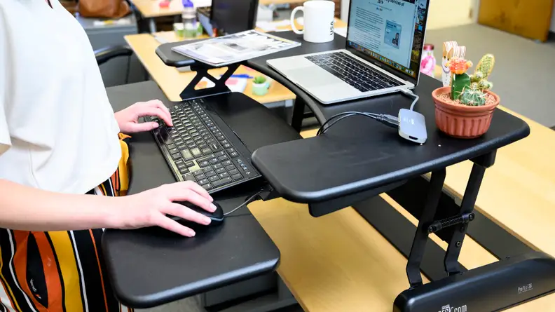 Reviewed tested standing desks like this one, from Varidesk