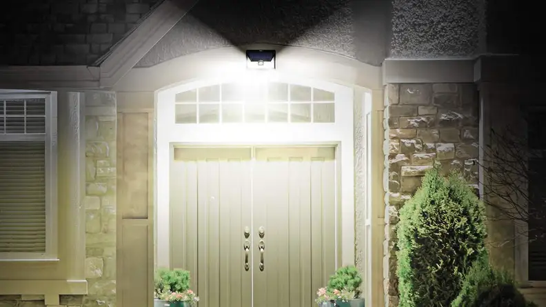 Motion sensor light
