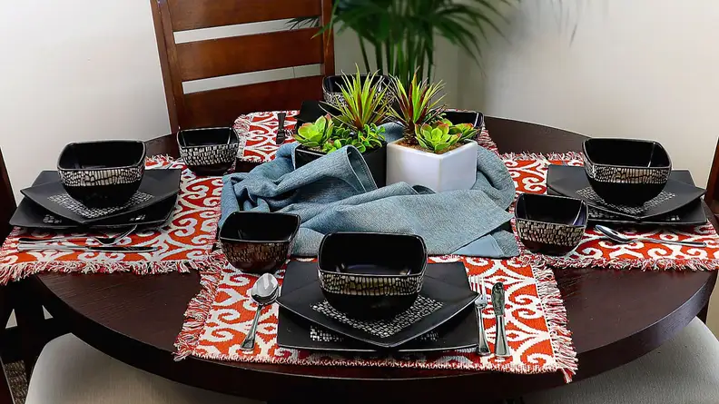 Dinnerware